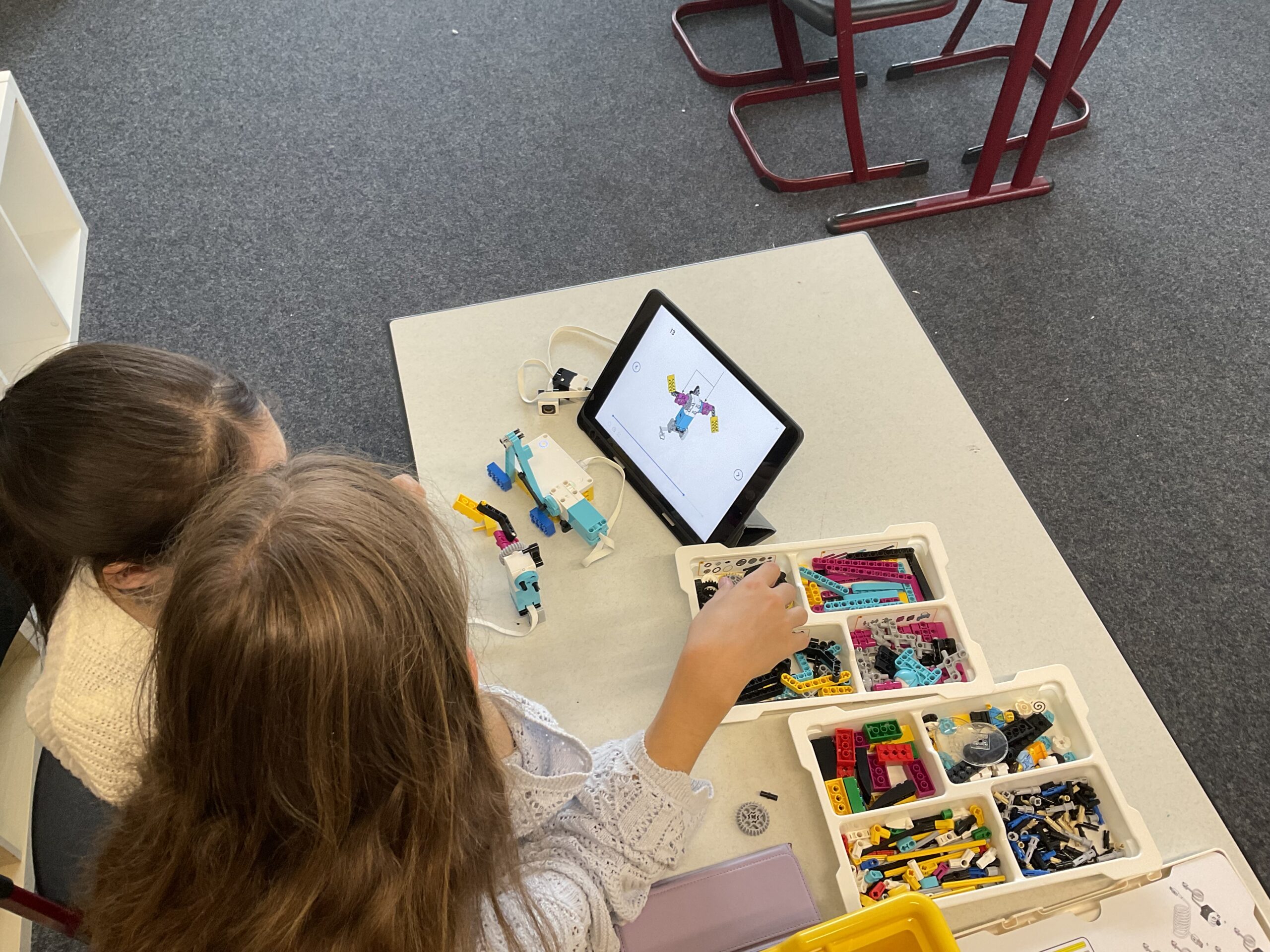 Beitragsbild für “Erfolgreiche Testphase der Lego-Robotik-AG”